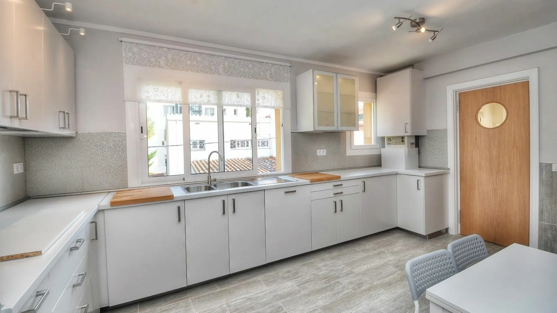 Big Apartment Caprabo Lloret de Mar Spanien
